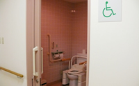 車椅子トイレ